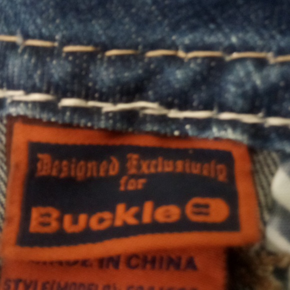 Rock Revival Capri 26 Bella Embroidered Distressed NWT - Picture 9 of 13